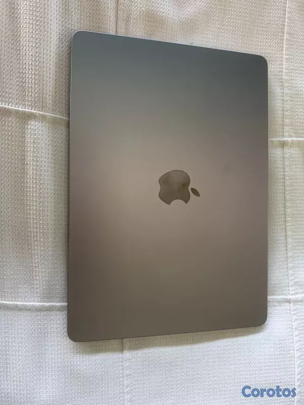 computadoras y laptops -  macbook air m2 2022 de 512 gb 9