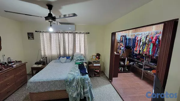 casas - Vendo Casas en Jardines del Sur. 10