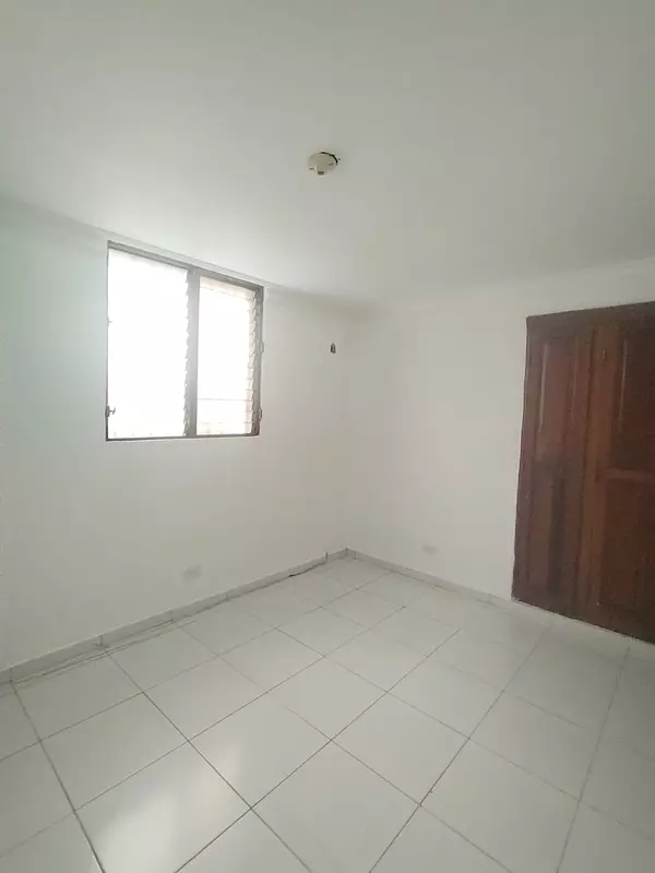 apartamentos - Vendo o Alquilo Apartamento en Serralles  3