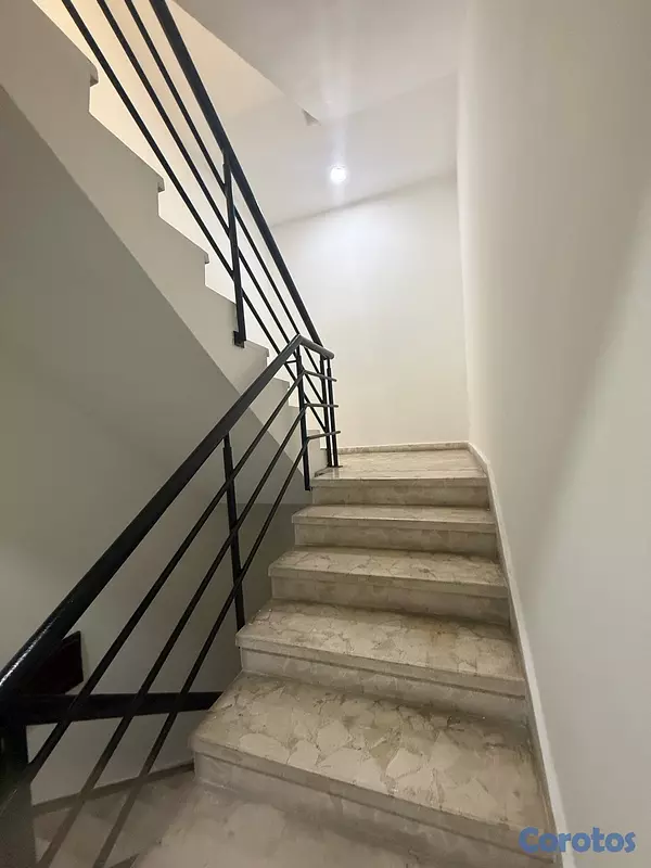 apartamentos - Apartamento en Alquiler - Bella Vista |
Amplio y Cómodo.  18