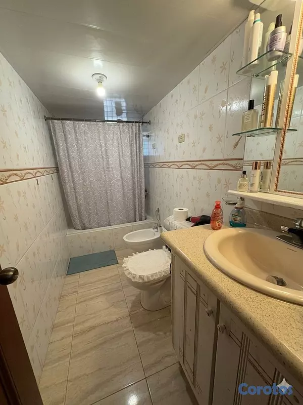 apartamentos - 🏢 VENTA DE EDIFICIO COMPLETO📍 Urbanización Miramar 7