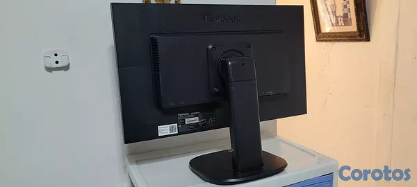computadoras y laptops - Monitor ViewSonic 24 Pulg full 1080p Con Bocinas internas 3
