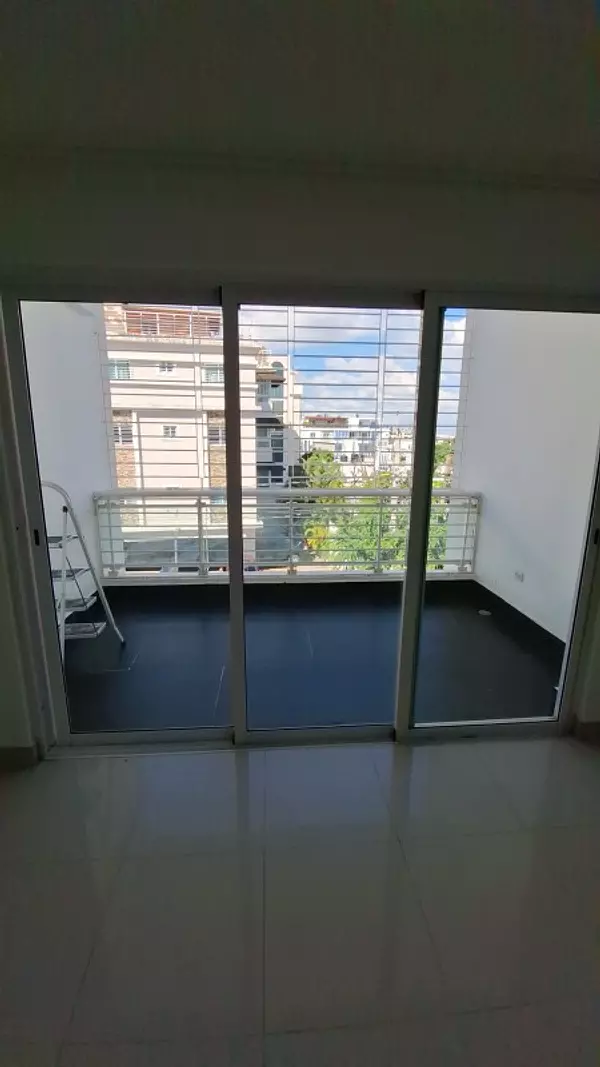 apartamentos - Se alquila apartamento amplio y fresco en El Millón: USD 1,200

 8