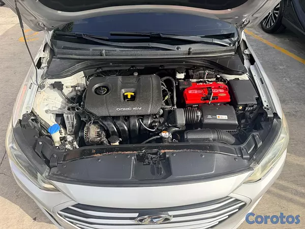 carros - Hyundai Elantra SE 2017 Americano 12
