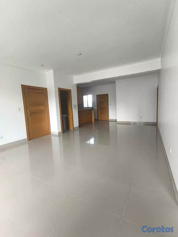 apartamentos - Apartamento amplio con elevador en Santiago  4