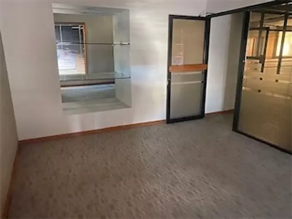 oficinas y locales comerciales - Vergel 85 m 1600 Us 3