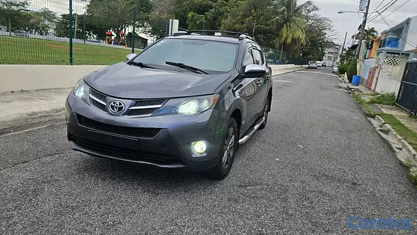 jeepetas y camionetas - Toyota rav4 2015 7