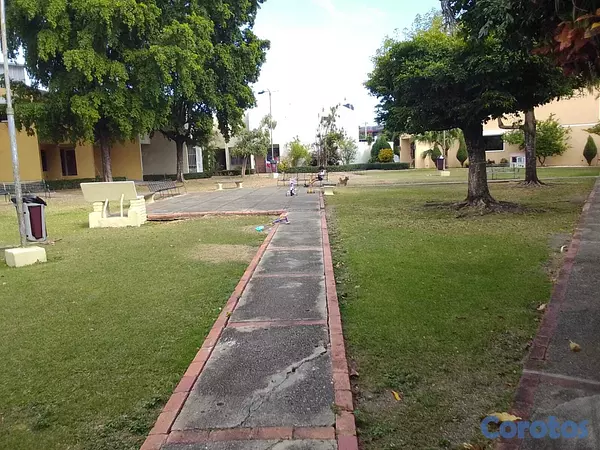 casas - Vendo Casa Dúplex - Av. Independencia, Residencial 14