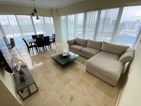 apartamentos - Apartamento en alquiler amueblado Piantini 2