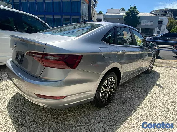 carros - VOLKSWAGEN JETTA 2020 8