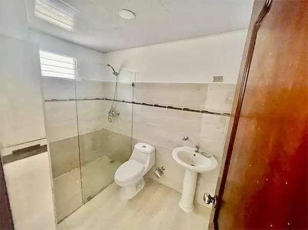 apartamentos - Apartamento de venta próximo a la Rafael Vidal 3