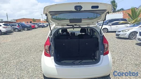 carros - NISSAN NOTE 3