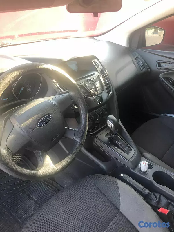 carros - Ford Focus 2014,Automatico,4 puertas,Gasolina,Buen 7