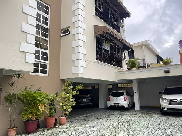 apartamentos - 📍VENDO APARTAMENTO ARROYO HONDO 
 5