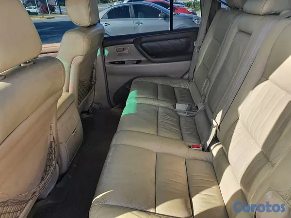 jeepetas y camionetas - Jeepeta Toyota LandCruiser VX 2001 Turbo Diesel 10 3