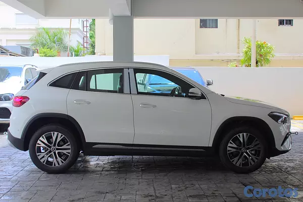 jeepetas y camionetas - Mercedes-Benz Clase GLA 200 2026 9