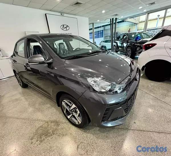 carros - HYUNDAI GRAND I-10 2026 1