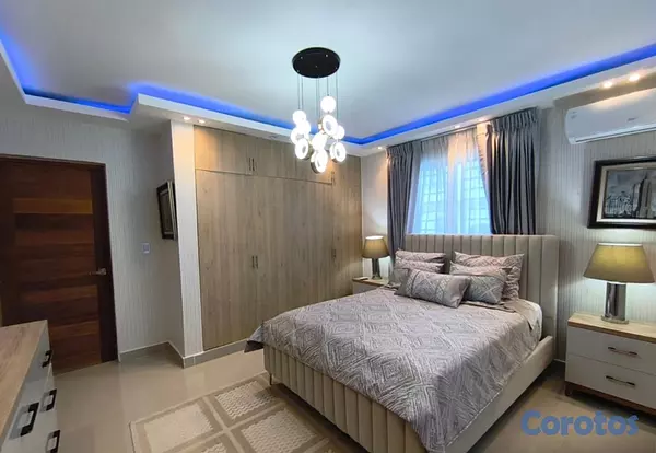 casas vacacionales y villas - 🏡 Villa Familiar en San Luis, Próxima a la Av. Cha 13