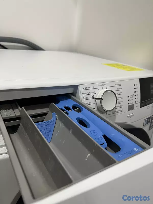 electrodomesticos - Lavadora y secadora Frigidaire Inverter 4