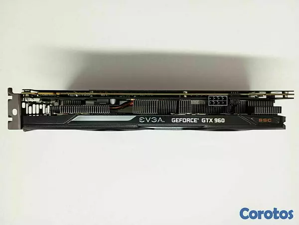 computadoras y laptops - Tarjeta de video EVGA GeForce GTX 960 4GB SSC 7