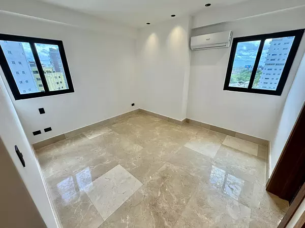 apartamentos - Vendo apartamento con línea blanca en Serrallés  10