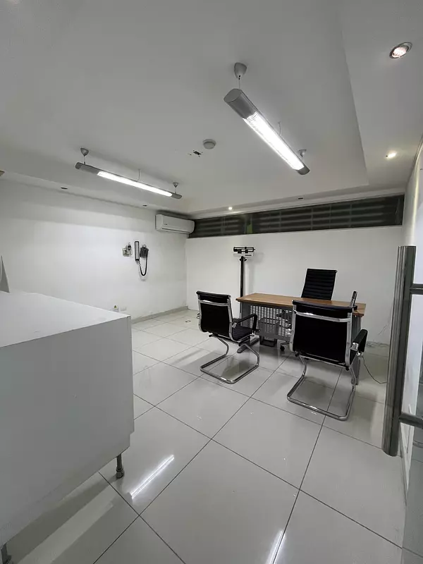oficinas y locales comerciales - Local comercial en alquiler para negocio, oficina. 5