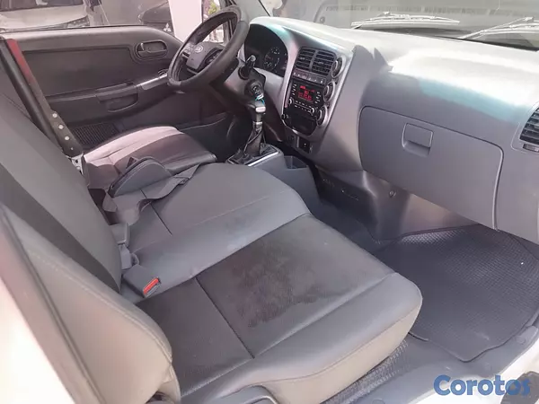 camiones y vehiculos pesados - 2020 Kia Bongo Diesel  6