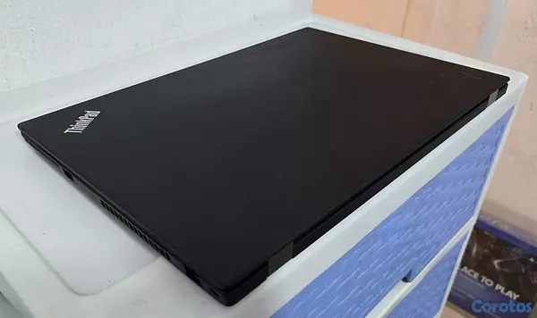 computadoras y laptops - lenovo T480 14 Pulg Core i7 8va Gen Ram 16gb ddr4 Disco 256gb solido Video 8gb  4