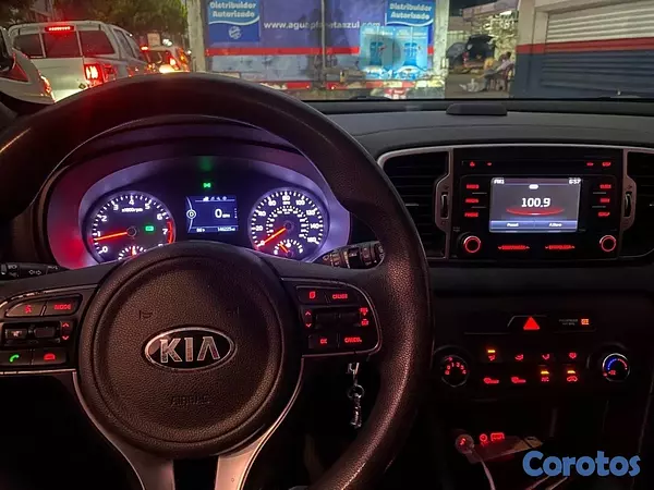 jeepetas y camionetas - KIA SPORTAGE  LX 2017 8