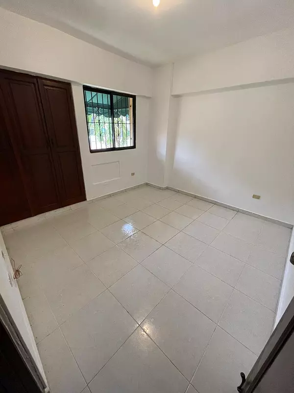 apartamentos - Vendo apartamento en la Av. Independencia  10