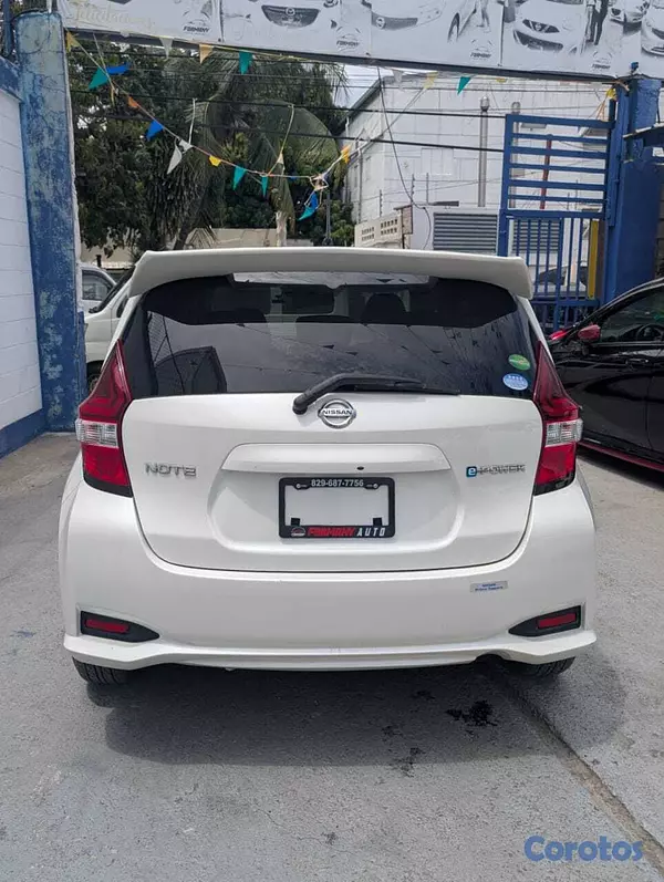 carros - NISSAN NOTE 2017 1