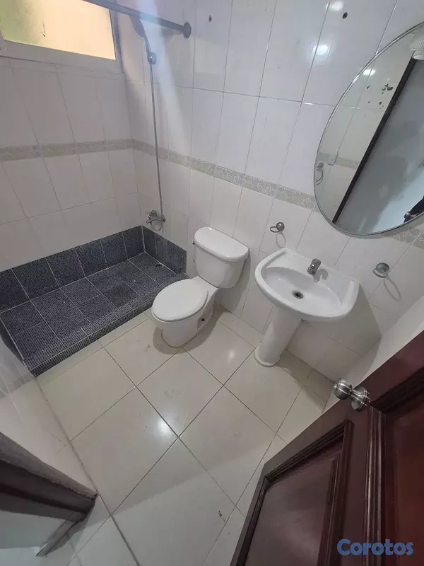 apartamentos - Vendo Apartamento Clásico  3