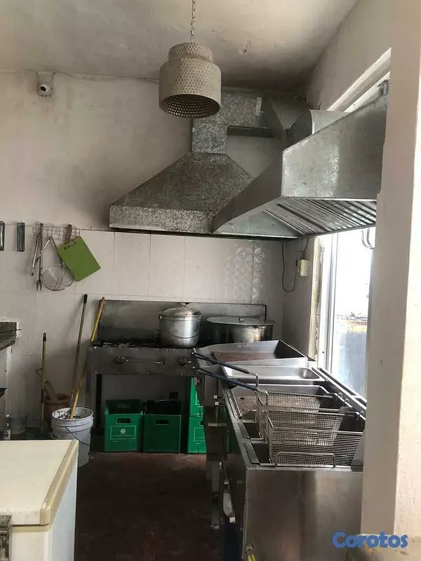 casas - Remato Propiedad en la Zona Colonial por Salud  5