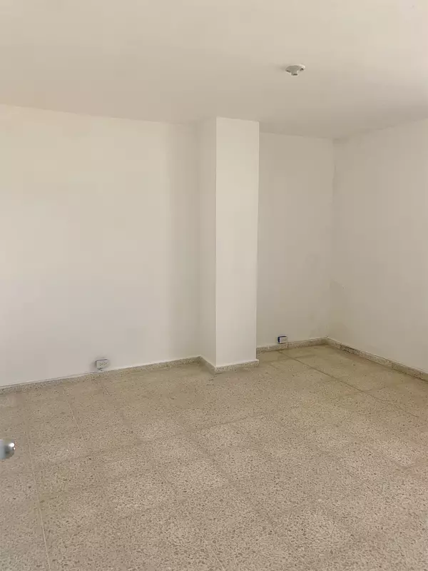 oficinas y locales comerciales - Local en bella vista  5