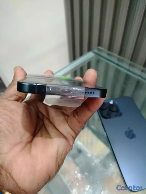 celulares y tabletas - Disponible iPhone 15 pro max 256GB Batería 88% precio 39,000  soy tienda física 3