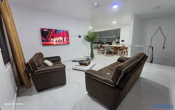 casas - Casa grande y moderna en Nagua buen llugar 5
