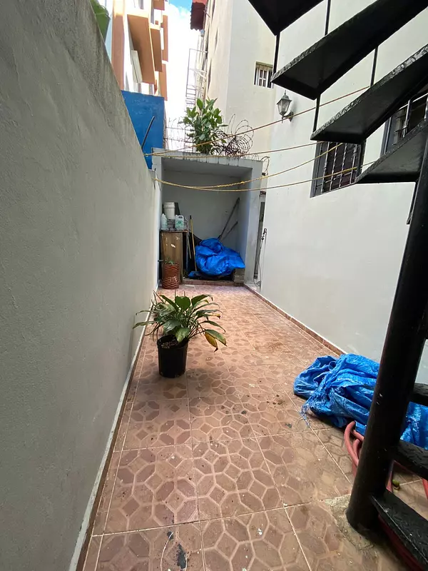 apartamentos -   Vendo Apartamento  en Los Jardines del Sur 4