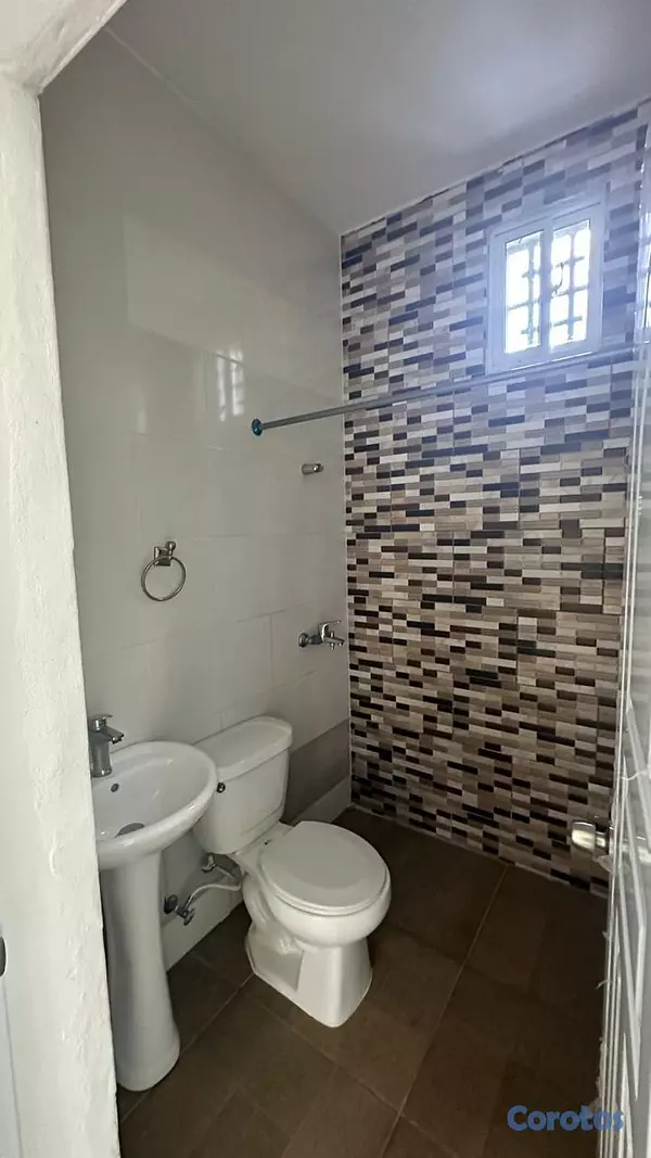otros inmuebles - Edificio en Venta Gurabo: Genera 85,000/mes, 4 Apt 3