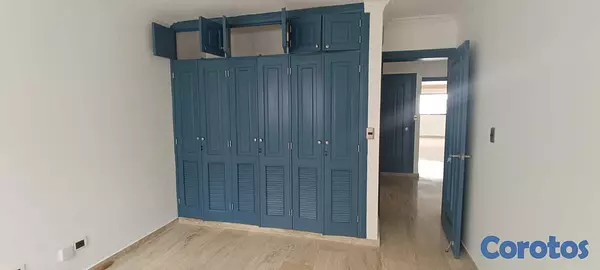 apartamentos - BELLA VISTA EXCELENTE APARTAMENTO CLASICO 240m2 8