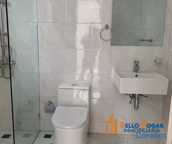 casas - Casa Moderna en Residencial Lianas del Prado – US$ 7