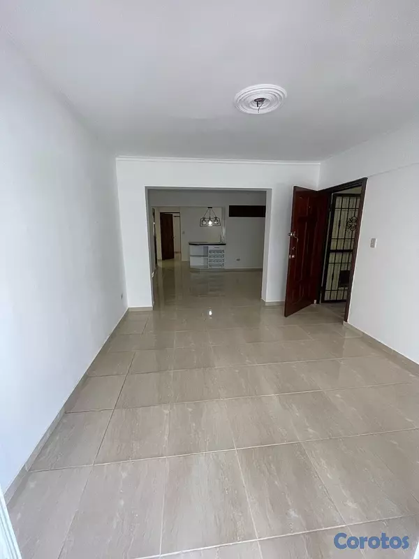 apartamentos - Urb Mirador Sur 
próximo avenida anacona y Rómulo bethancourt  2