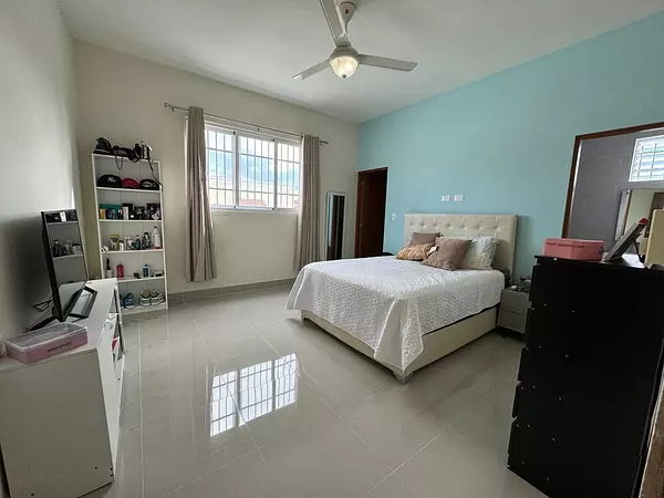 casas - Moderna Casa de Venta en Villa Maria  5