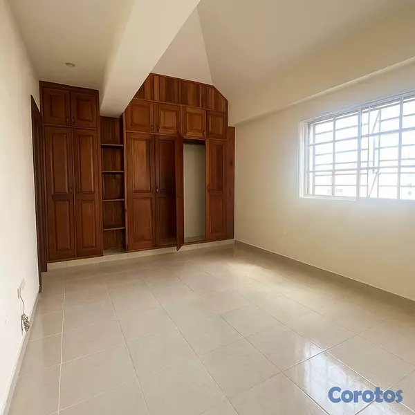 apartamentos - Apartamento en Venta Cerca del Coral Mall San Isidro 4