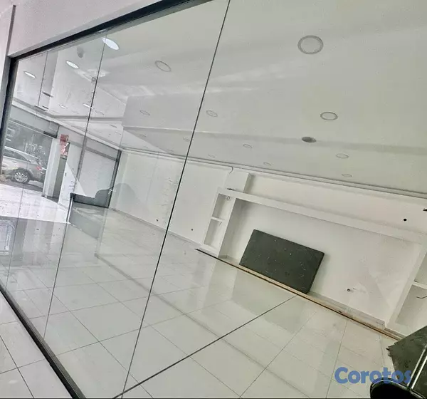 oficinas y locales comerciales - se alquila local  2