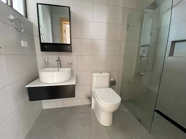casas - Casas en proyecto cerrado, de solo 6 viviendas, Aut. San Isidro (11) 9
