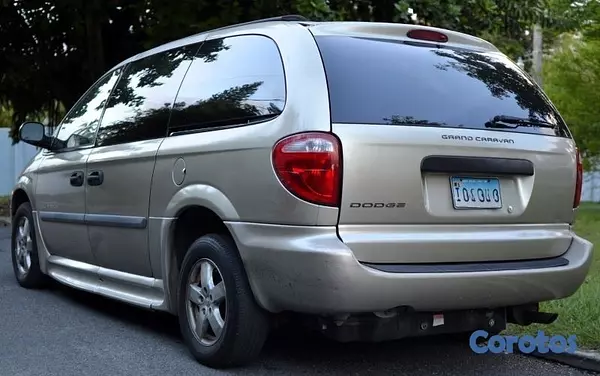 otros vehiculos - Minivan Dodge Grand Caravan 2006 con Rampa para silla de ruedas. 5