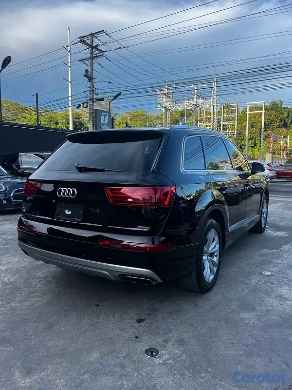 jeepetas y camionetas - Audi Q7 Premium Plus 2019 4