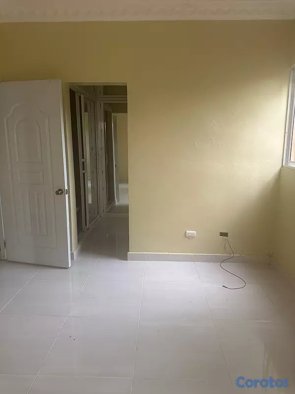 casas - Alquilo casa en la cienega el km 14 $23,000 un pri 19