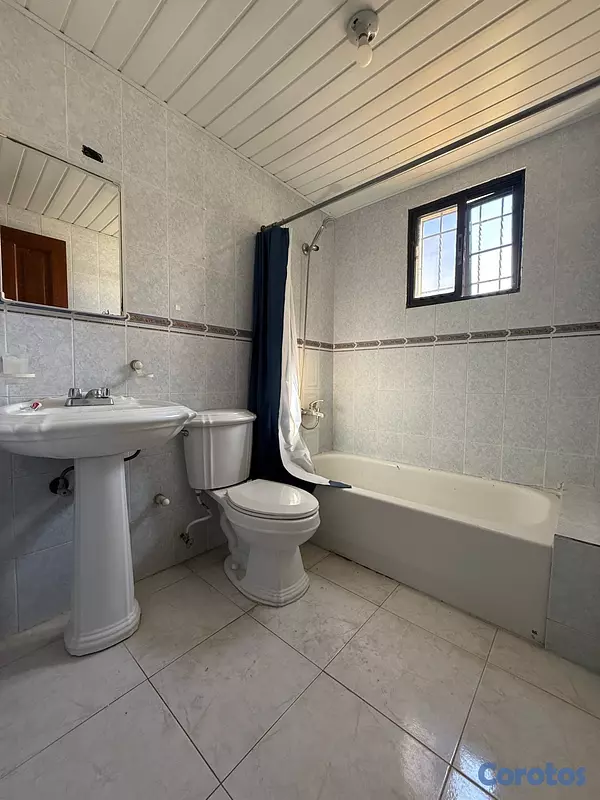 apartamentos - venta Apto  de independencia / segundo piso con balcón RD 9,700,000 8