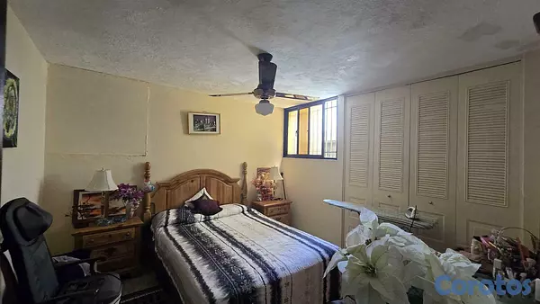 apartamentos - Apartamento en 1r nivel en venta, en Evaristo Morales 5